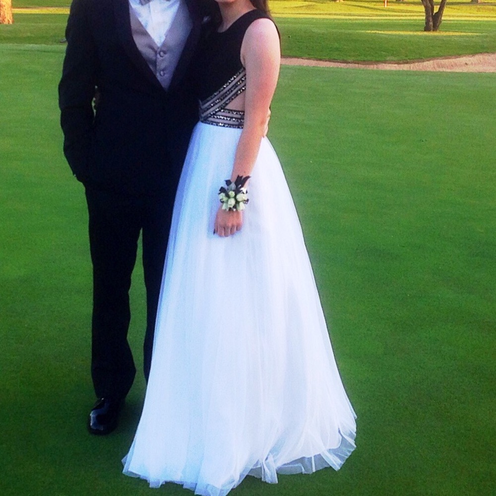 Prom dress! So pretty! Size 5